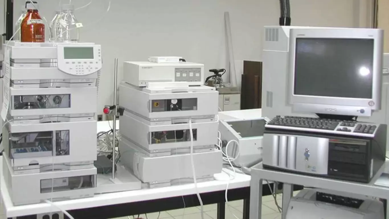 تفاوت دستگاه HPLC و GC